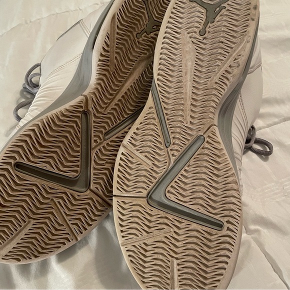 Jordan’s - Picture 7 of 11